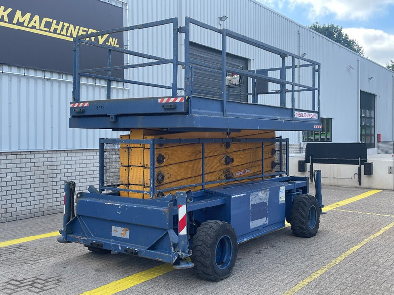 Holland lift B 165 DL 24 SOLD - Lift u obliku makaza: slika 2 Holland lift B 165 DL 24 SOLD - Lift u obliku makaza: slika 2