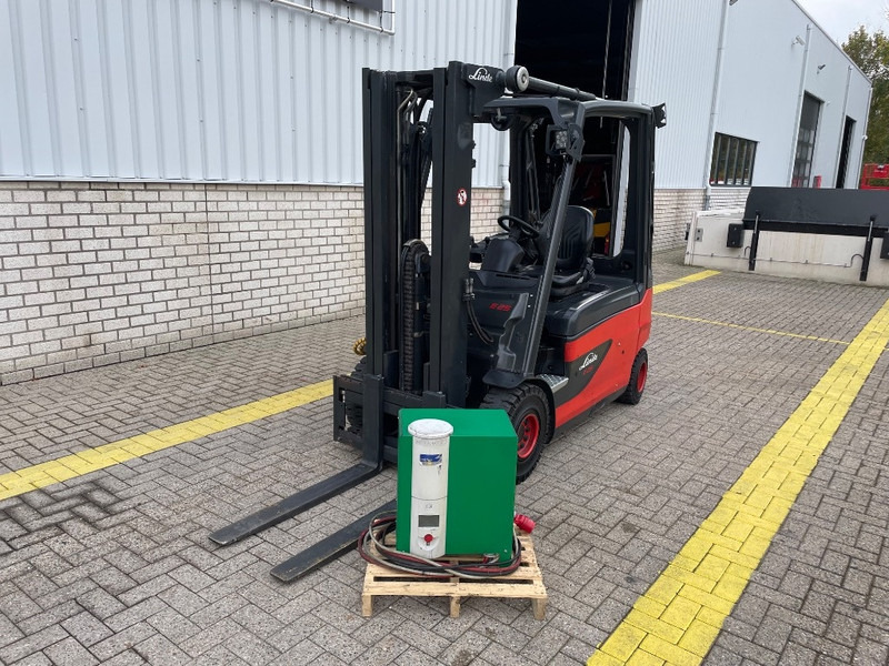 Linde E 25 L-01 - Električni viljuškar: slika 2 Linde E 25 L-01 - Električni viljuškar: slika 2