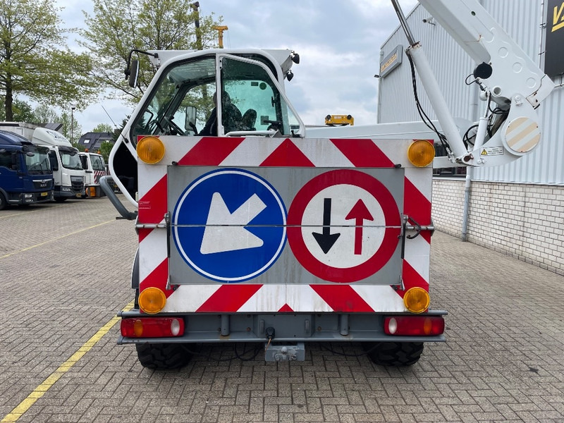 Zglobna platforma Merlo MPR 25: slika 20 Zglobna platforma Merlo MPR 25: slika 20