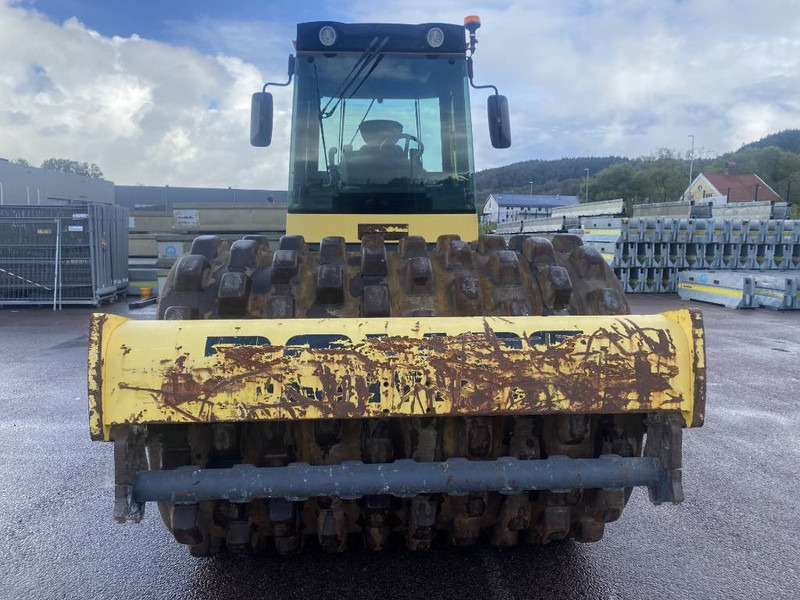 Bomag BW 213 P D H-4 - Valjak: slika 2 Bomag BW 213 P D H-4 - Valjak: slika 2