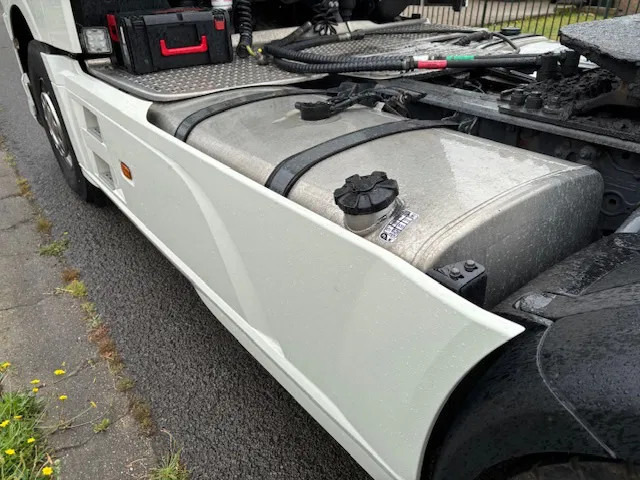 Tegljač DAF XF 480 4x2 Euro6 SSC 2-tanks PTO Hydraulic feedpump MOT 03-2026: slika 9
