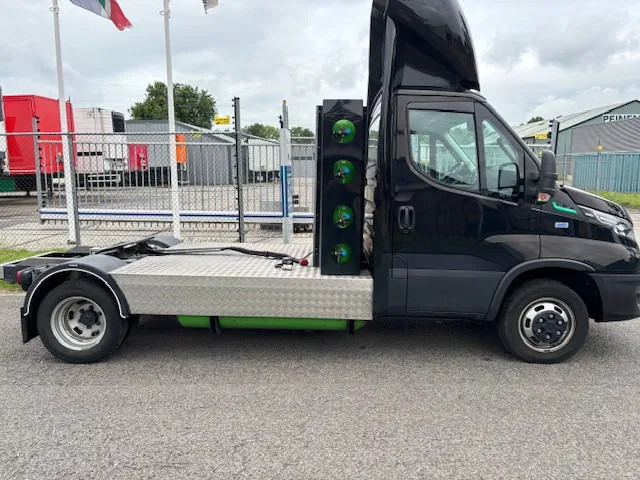 Iveco 35C14G Daily BE trekker 3.0 v.v. CNG gas - Tegljač: slika 4 Iveco 35C14G Daily BE trekker 3.0 v.v. CNG gas - Tegljač: slika 4
