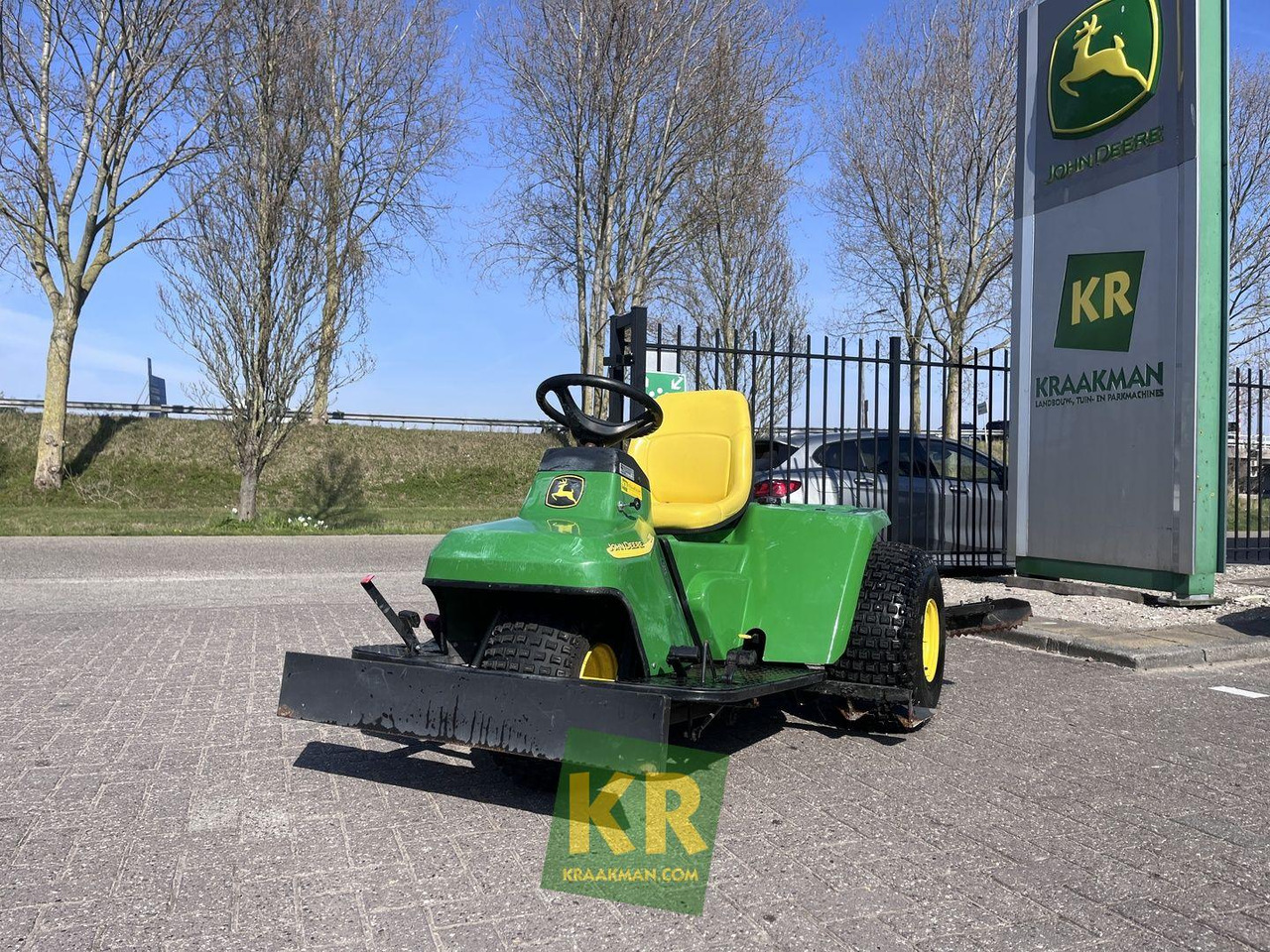 1200A bunkerrake John Deere - Golf auto: slika 3 1200A bunkerrake John Deere - Golf auto: slika 3