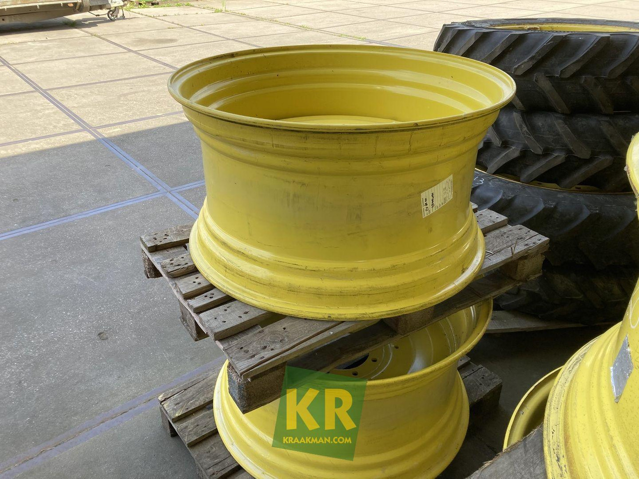16 X 24 velg John Deere - Felna za Poljoprivredna mašina: slika 3 16 X 24 velg John Deere - Felna za Poljoprivredna mašina: slika 3