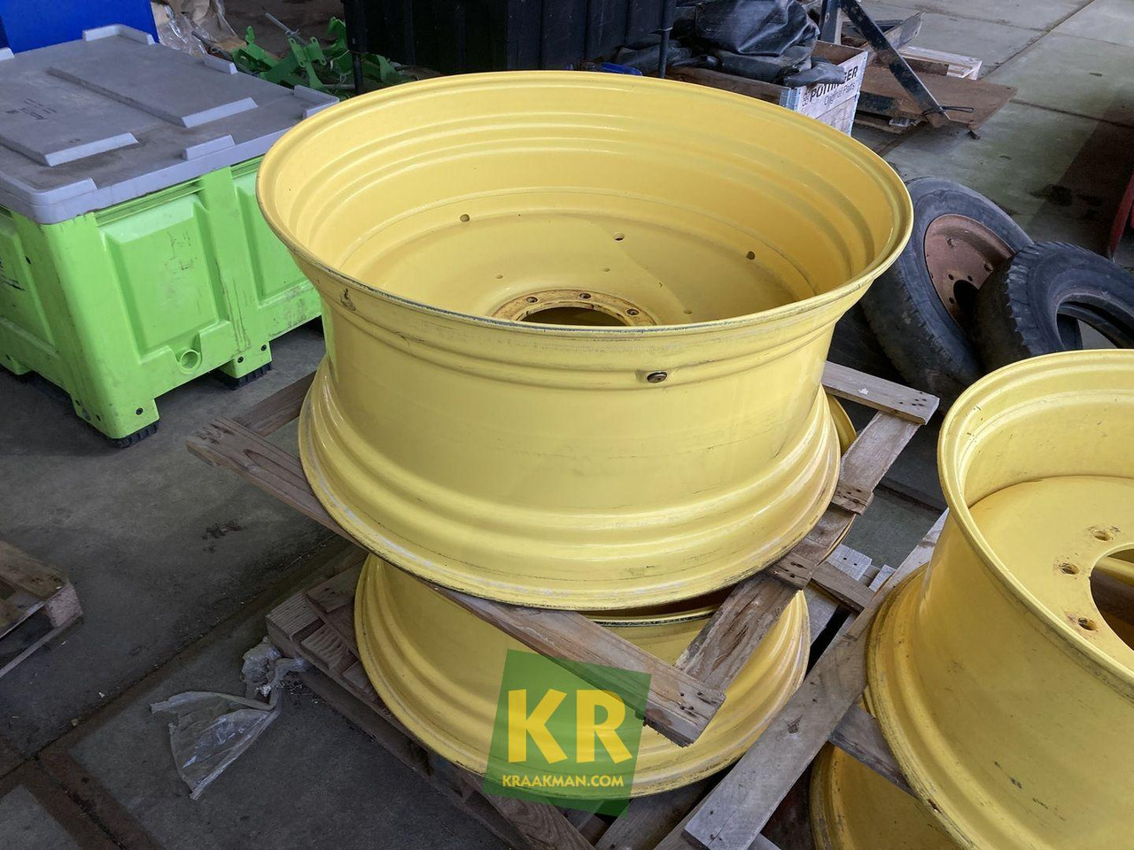 18 X 38 velg John Deere - Kompletan točak za Poljoprivredna mašina: slika 1 18 X 38 velg John Deere - Kompletan točak za Poljoprivredna mašina: slika 1