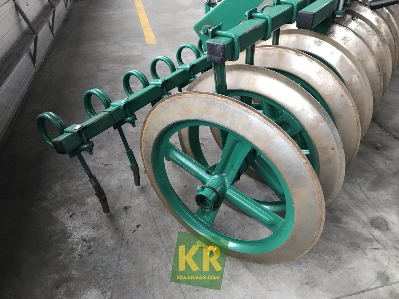 3300S Variomat Kverneland - Plug: slika 2 3300S Variomat Kverneland - Plug: slika 2