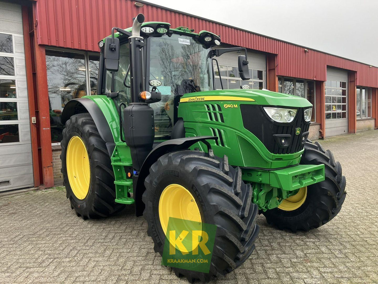 6140M John Deere - Traktor: slika 2 6140M John Deere - Traktor: slika 2