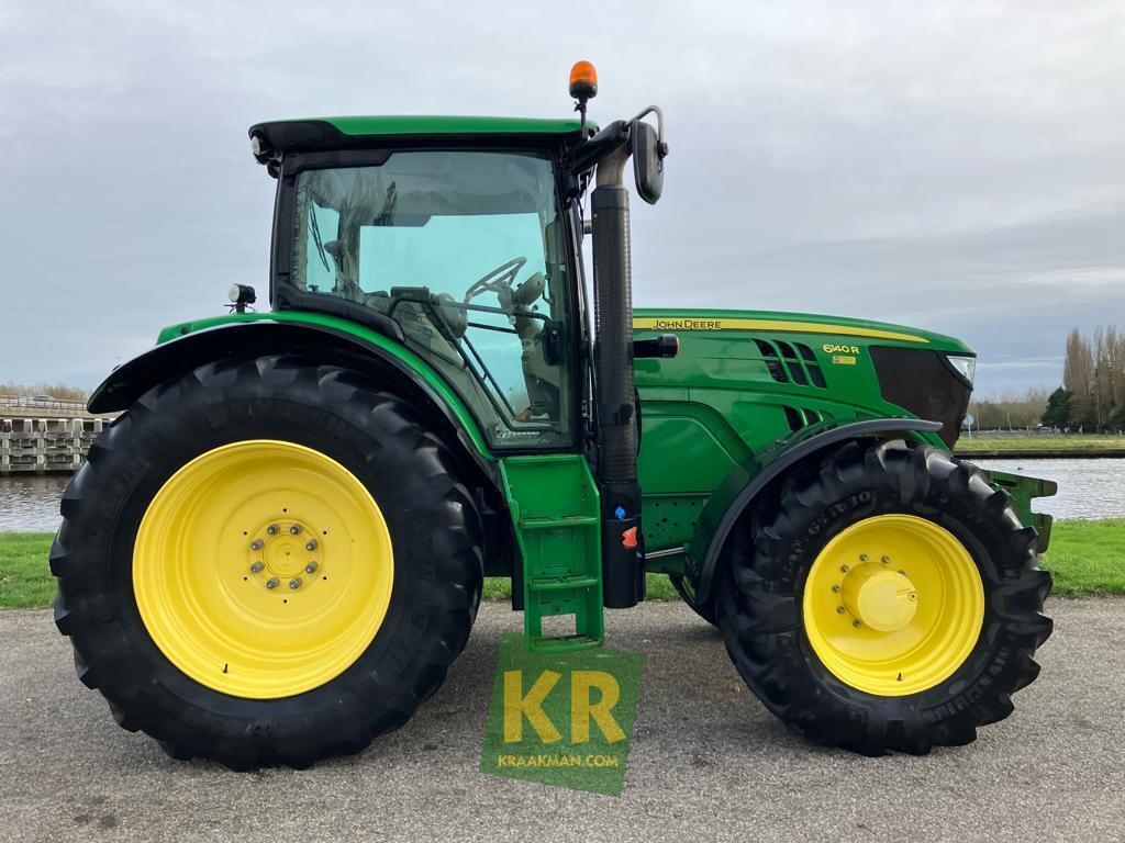 6140R John Deere - Traktor: slika 5 6140R John Deere - Traktor: slika 5
