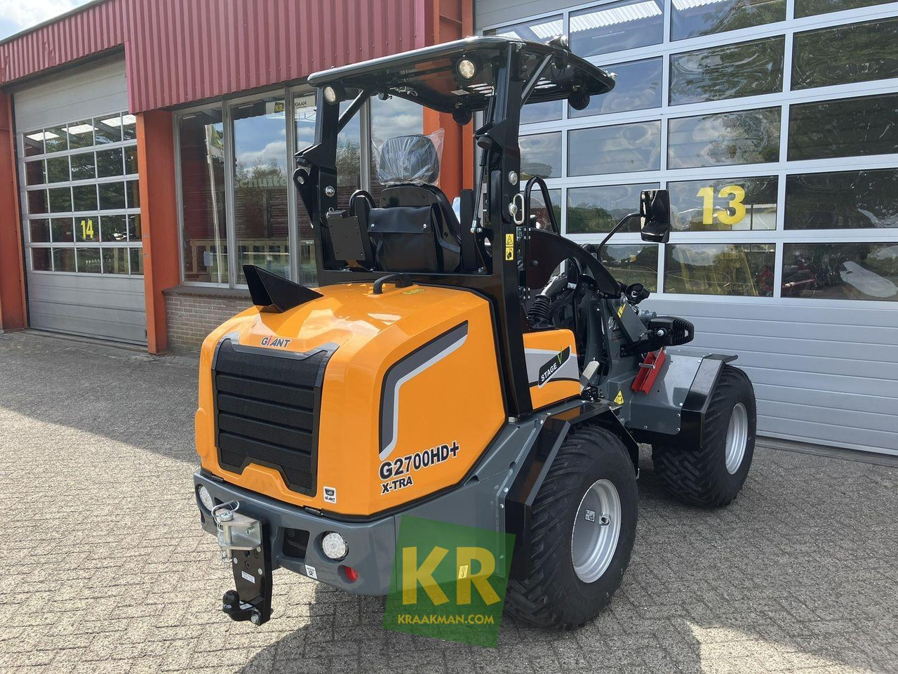 G2700 X-tra HD+ Giant - Zglobni utovarivač: slika 4 G2700 X-tra HD+ Giant - Zglobni utovarivač: slika 4