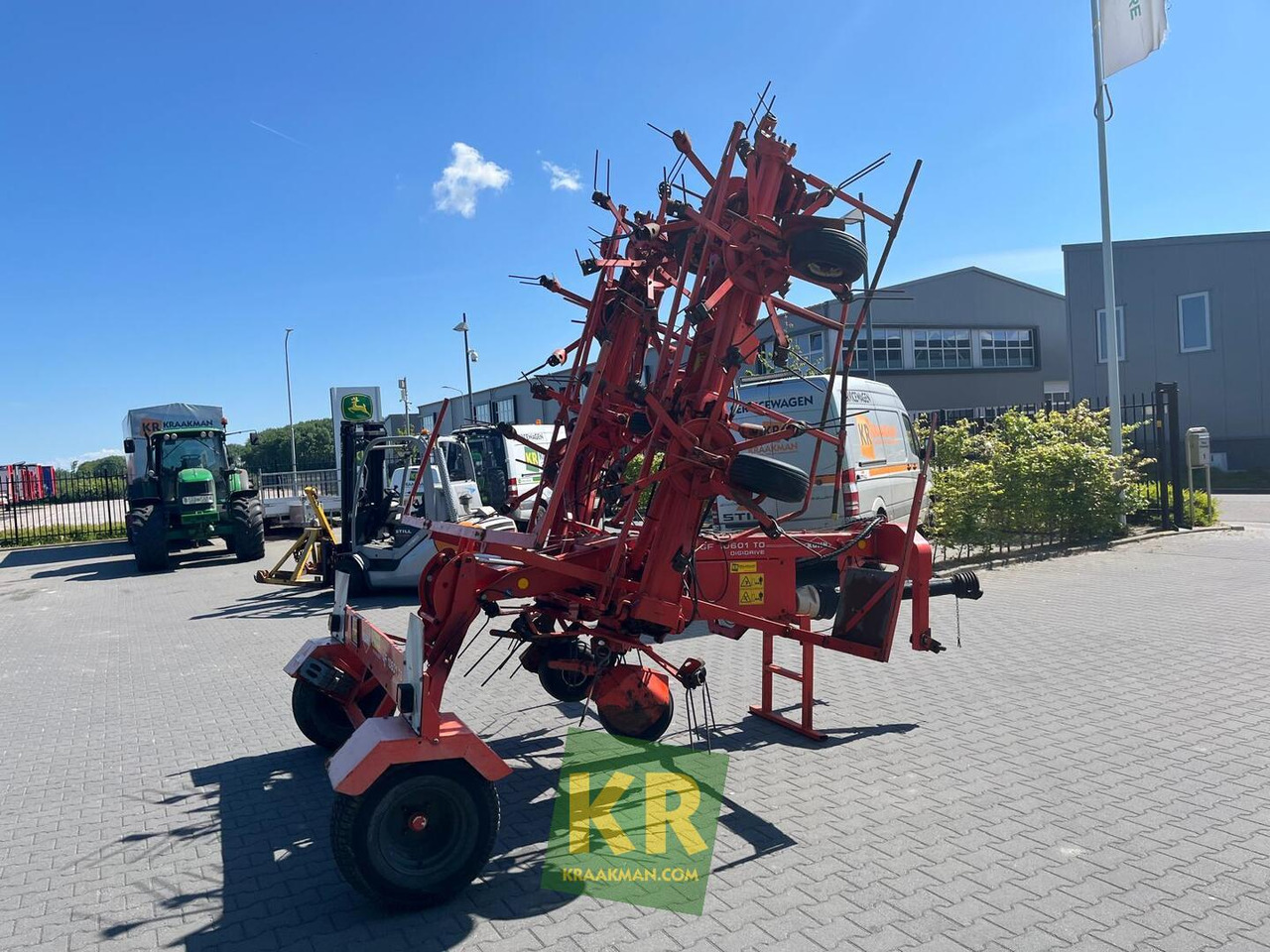 GF 10601 Kuhn - Prevrtač/ Grabuljač: slika 3 GF 10601 Kuhn - Prevrtač/ Grabuljač: slika 3