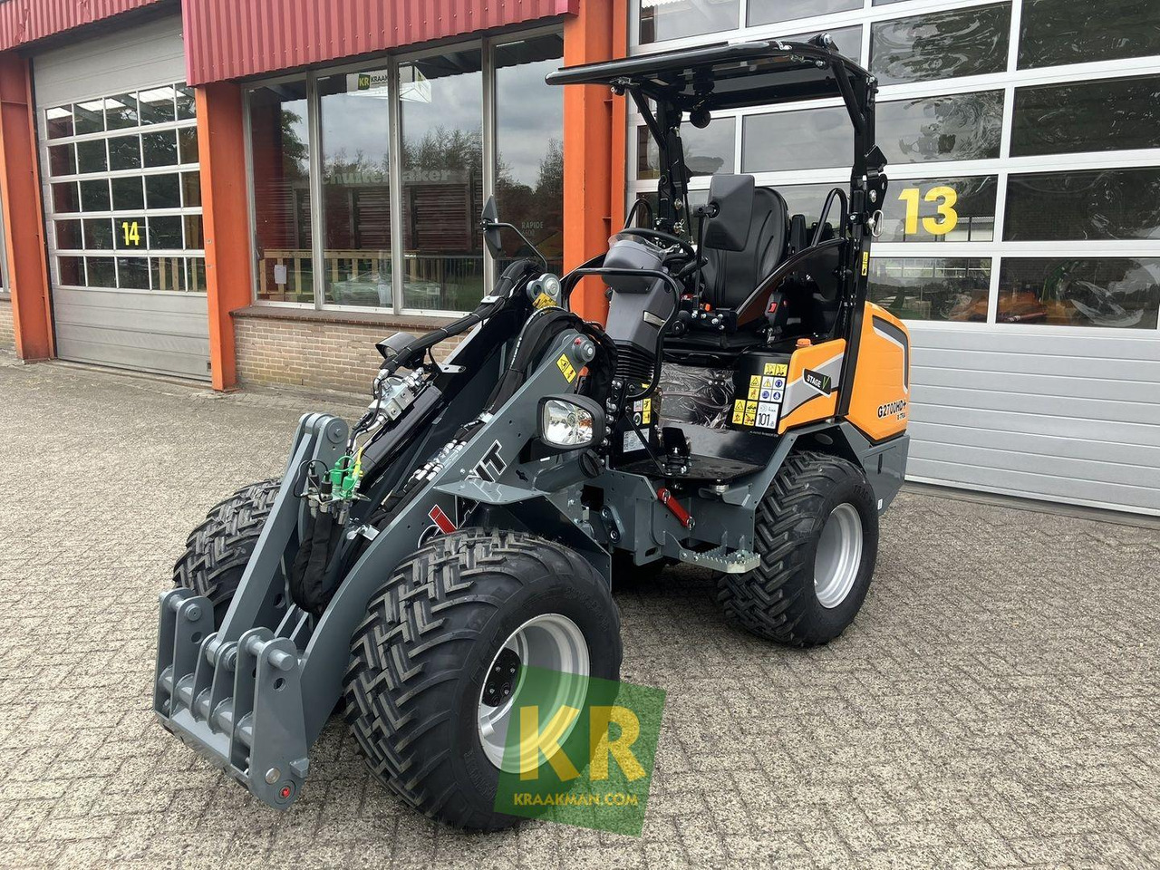 Giant G2700 X-tra HD+ - Zglobni utovarivač: slika 1 Giant G2700 X-tra HD+ - Zglobni utovarivač: slika 1