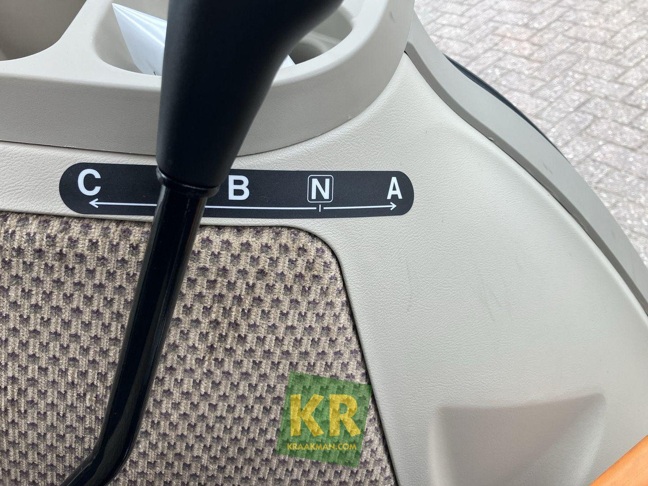 John Deere 3039R - Mali traktor: slika 2 John Deere 3039R - Mali traktor: slika 2