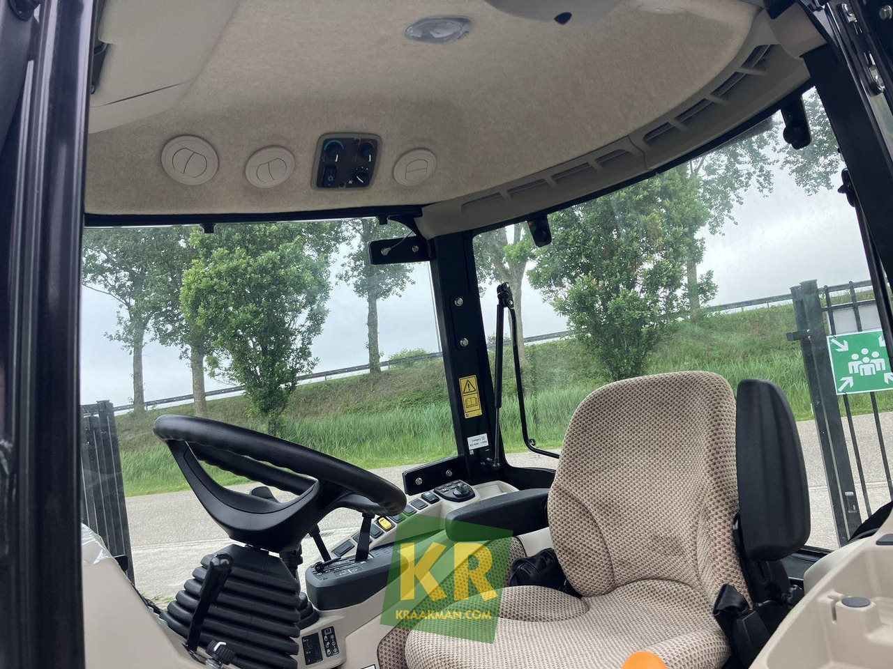 John Deere 3039R - Mali traktor: slika 5 John Deere 3039R - Mali traktor: slika 5