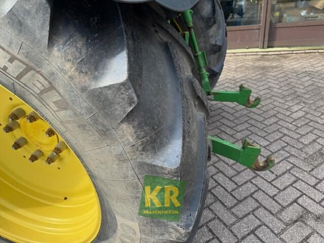John Deere 6125R - Traktor: slika 2 John Deere 6125R - Traktor: slika 2