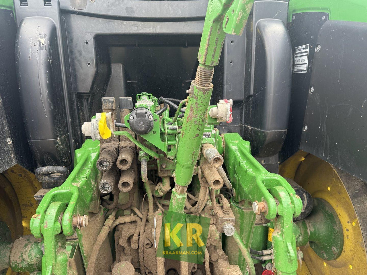 John Deere 6125R - Traktor: slika 3 John Deere 6125R - Traktor: slika 3