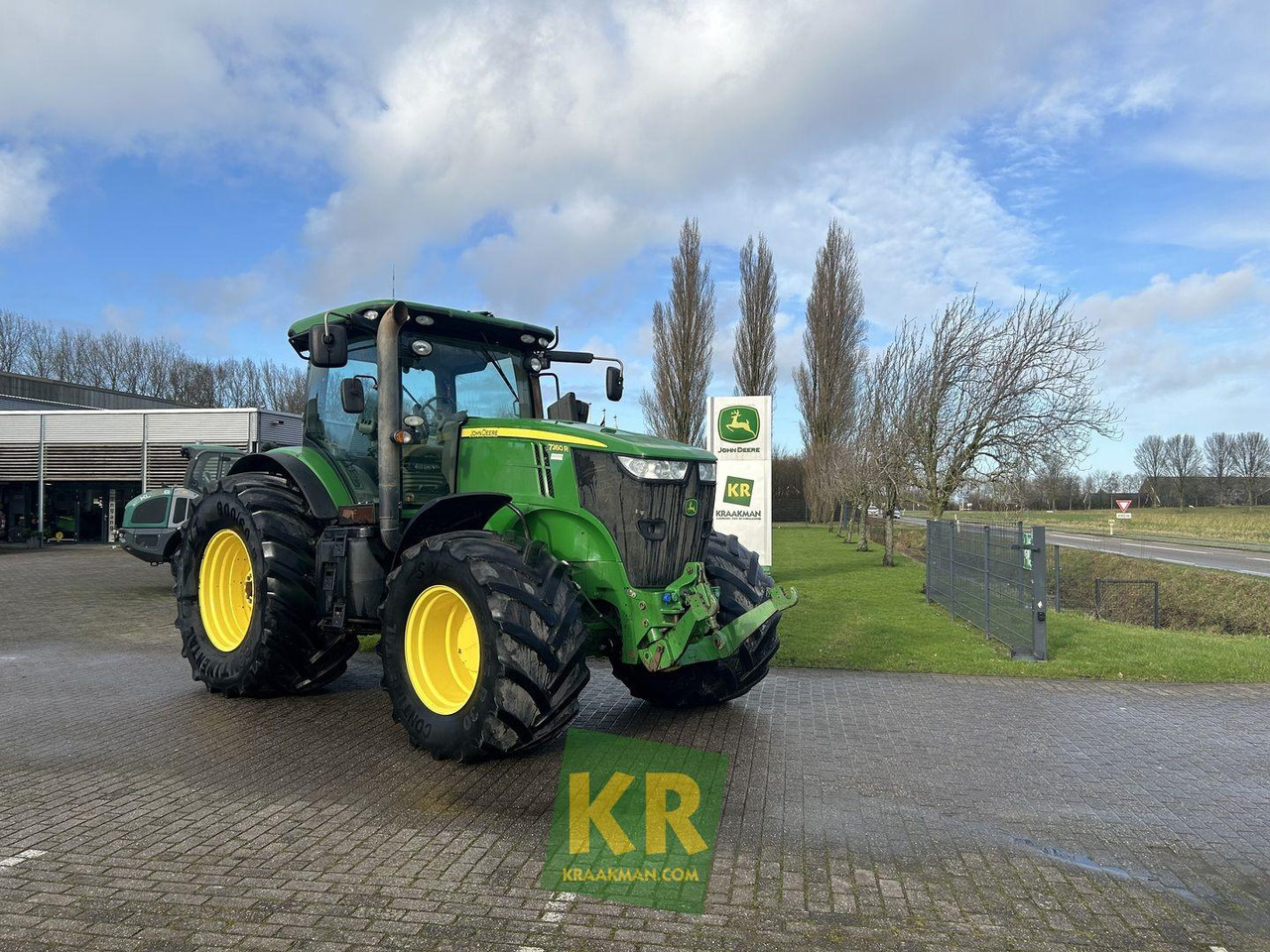 John Deere 7260R - Traktor: slika 1 John Deere 7260R - Traktor: slika 1