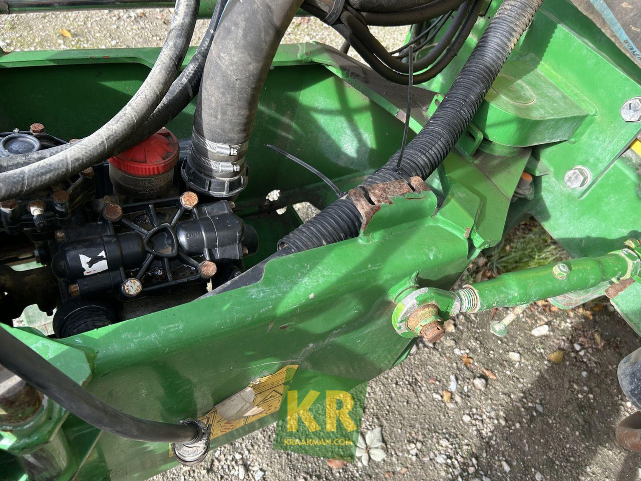 John Deere 840 - Prskalica: slika 2 John Deere 840 - Prskalica: slika 2