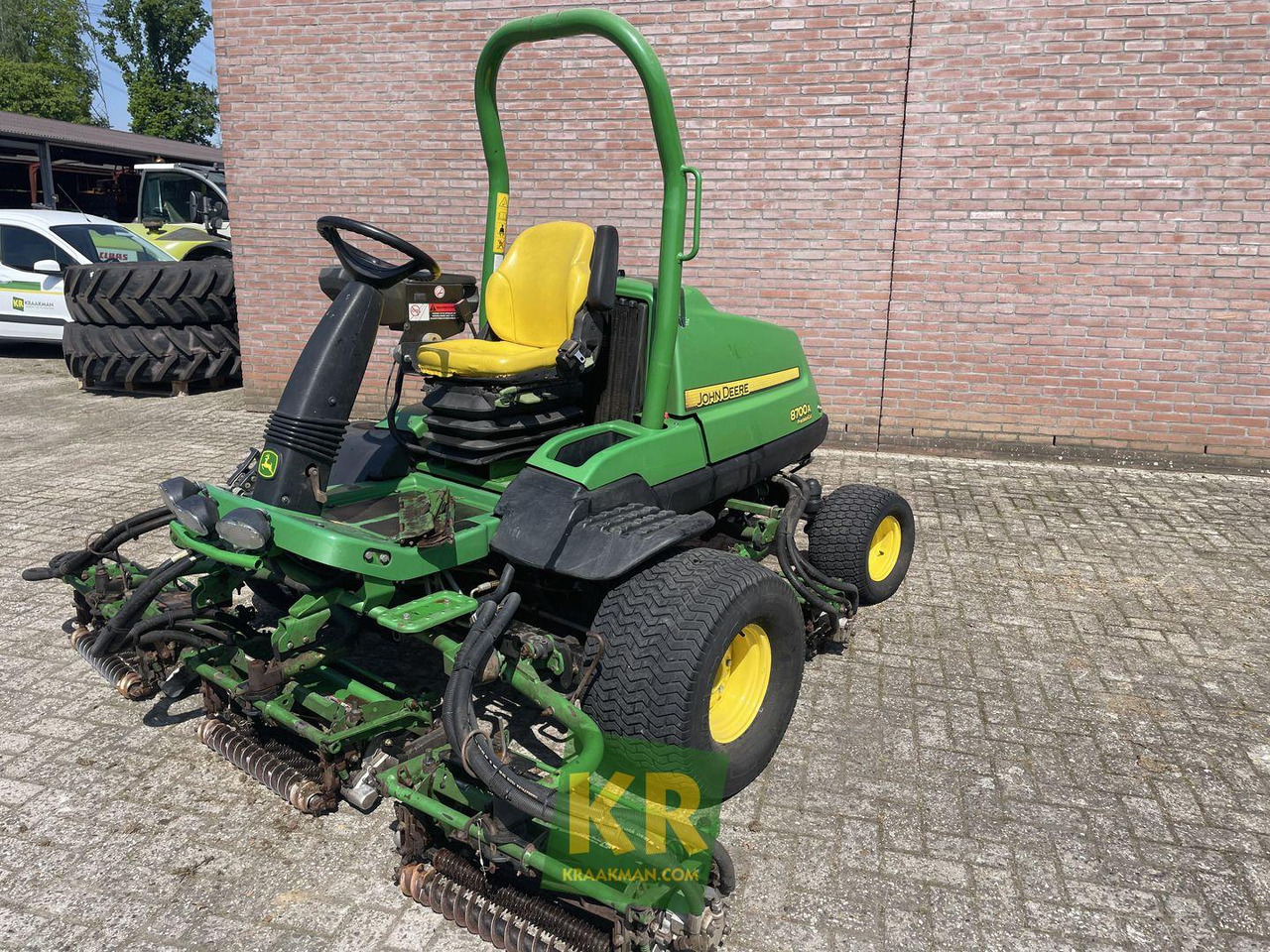John Deere 8700A - Baštenska kosačica: slika 4 John Deere 8700A - Baštenska kosačica: slika 4