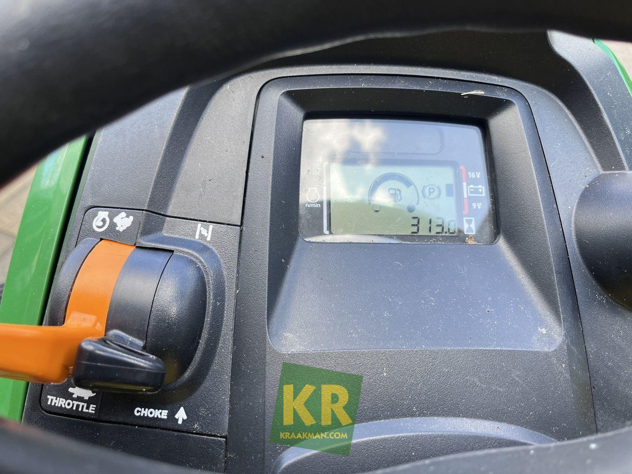 John Deere X354 - Baštenska kosačica: slika 4 John Deere X354 - Baštenska kosačica: slika 4