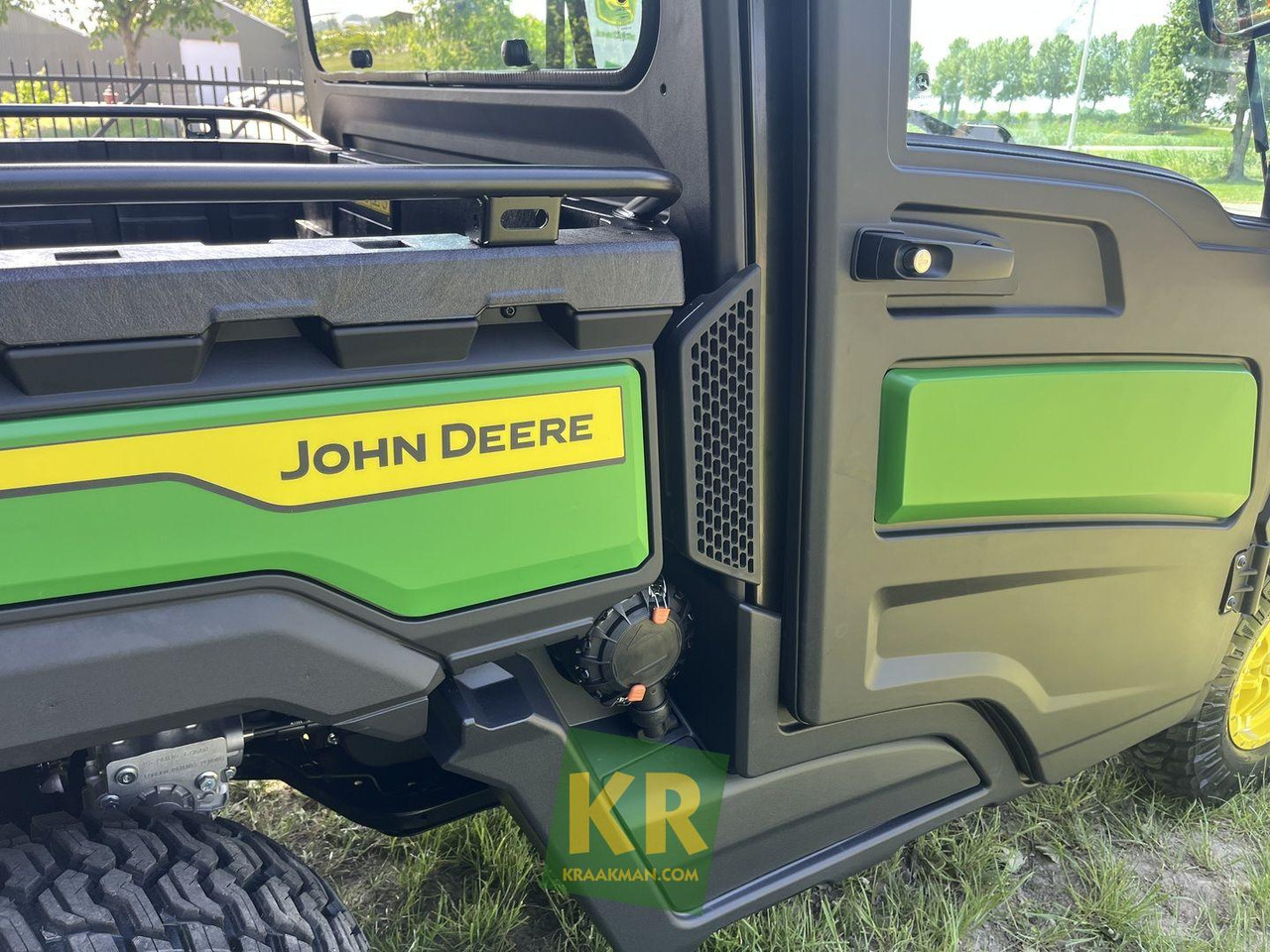 John Deere XUV875M - ATV/ Četvorotočkaš: slika 4 John Deere XUV875M - ATV/ Četvorotočkaš: slika 4