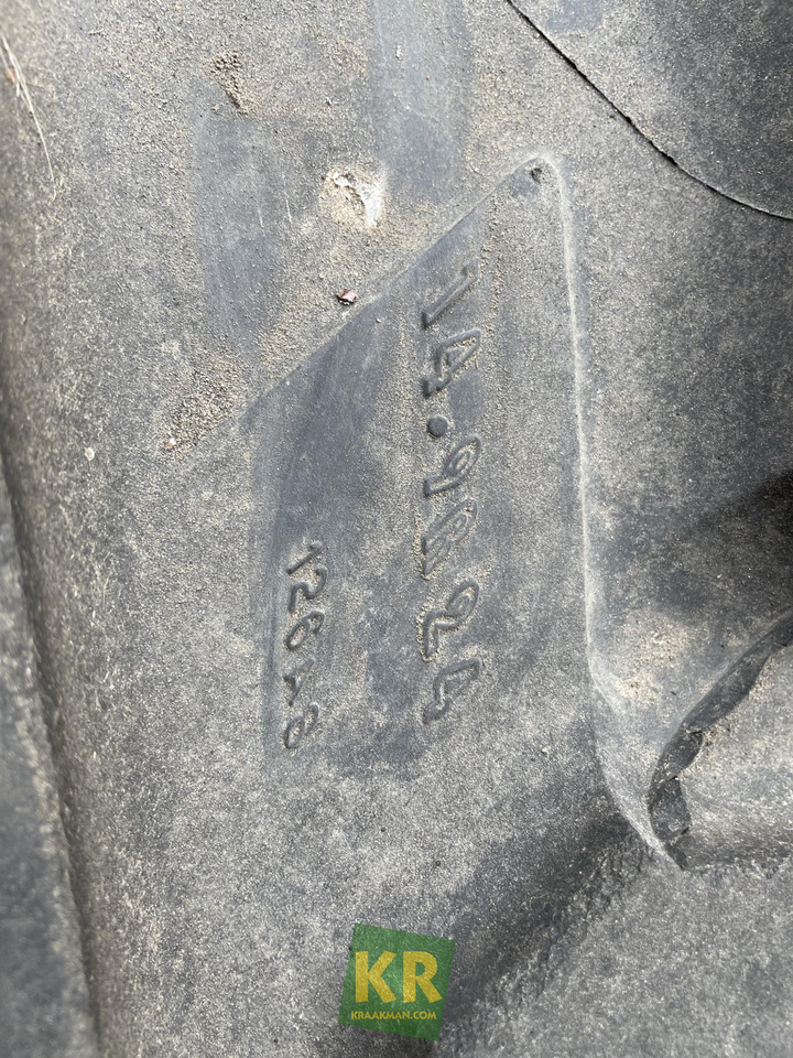 Michelin Agribib 14.9R24 126A8 band  Michelin Agribib 14.9R24 126A8 band: slika 6