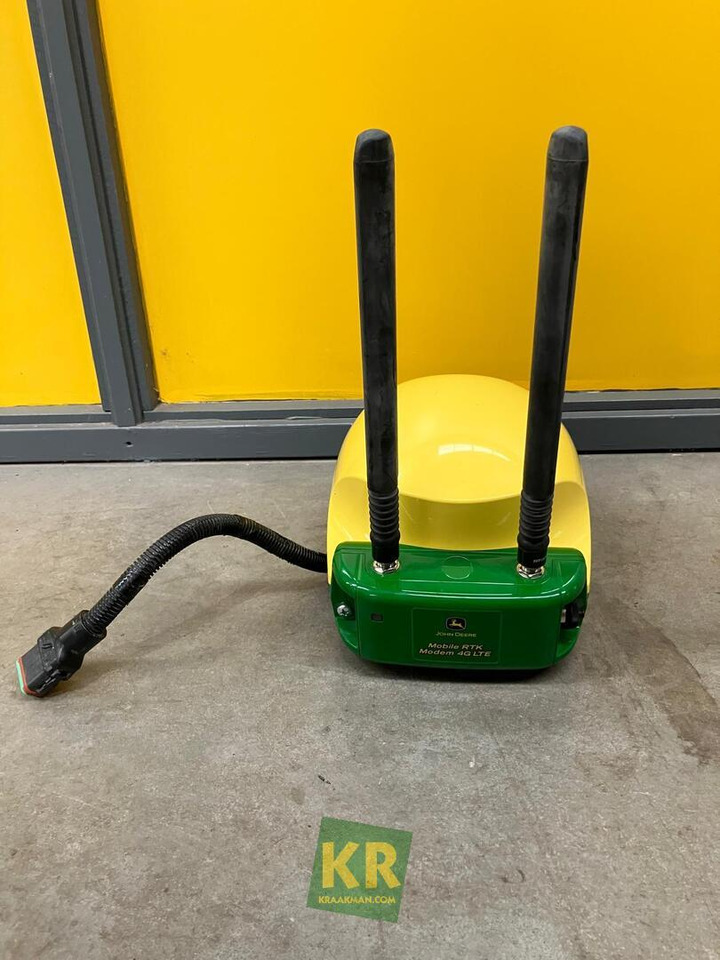 Starfire 6000 ontvanger John Deere - Sistem za navigaciju za Poljoprivredna mašina: slika 2 Starfire 6000 ontvanger John Deere - Sistem za navigaciju za Poljoprivredna mašina: slika 2