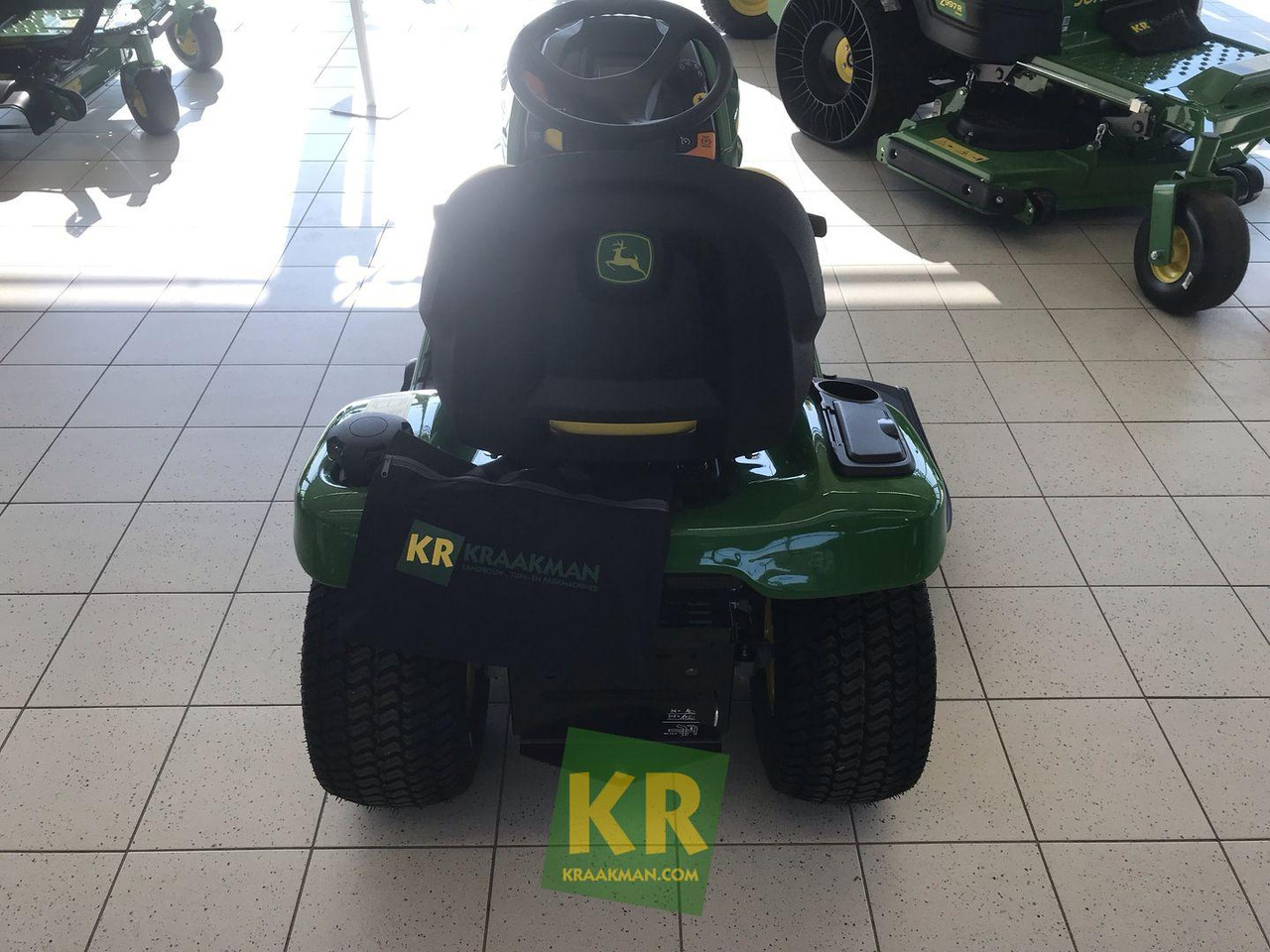 X350 John Deere - Baštenska kosačica: slika 1 X350 John Deere - Baštenska kosačica: slika 1
