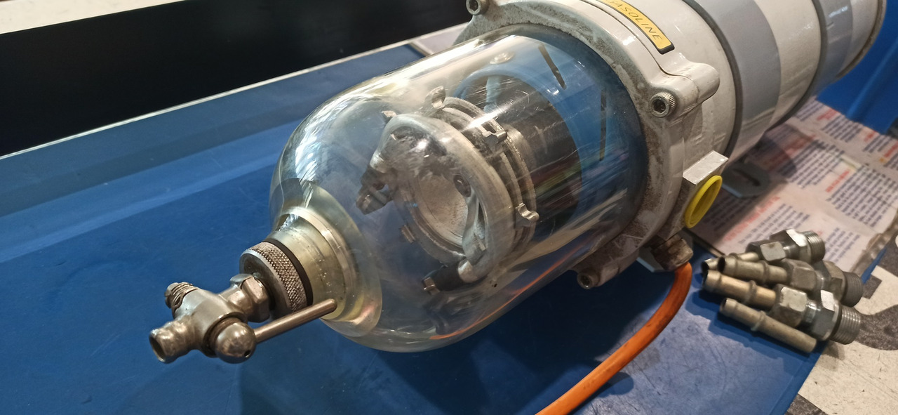 Fuel water separator SEPAR KWA 100H 24V - Obrada goriva/ Dostava goriva za Druga mašina: slika 3 Fuel water separator SEPAR KWA 100H 24V - Obrada goriva/ Dostava goriva za Druga mašina: slika 3