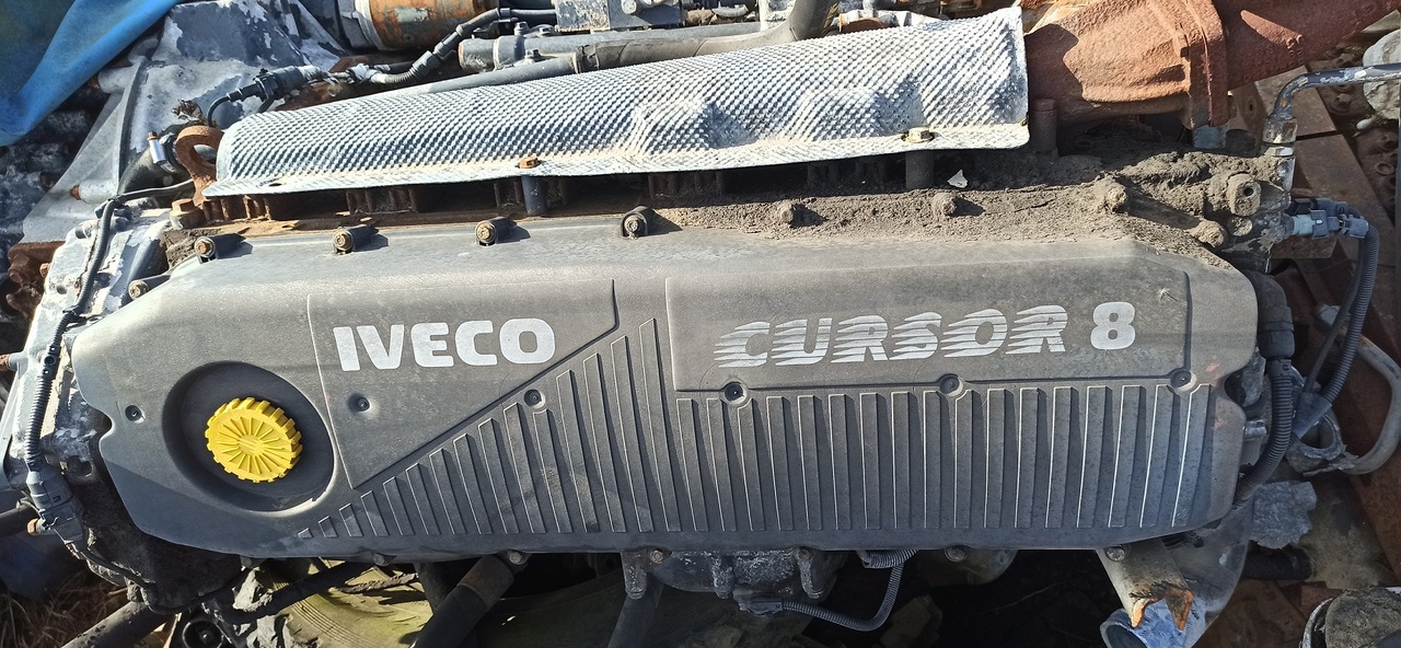 IVECO CURSOR 8 310 STRALIS F2BE1682 G - Motor i delovi za Kamion: slika 1 IVECO CURSOR 8 310 STRALIS F2BE1682 G - Motor i delovi za Kamion: slika 1