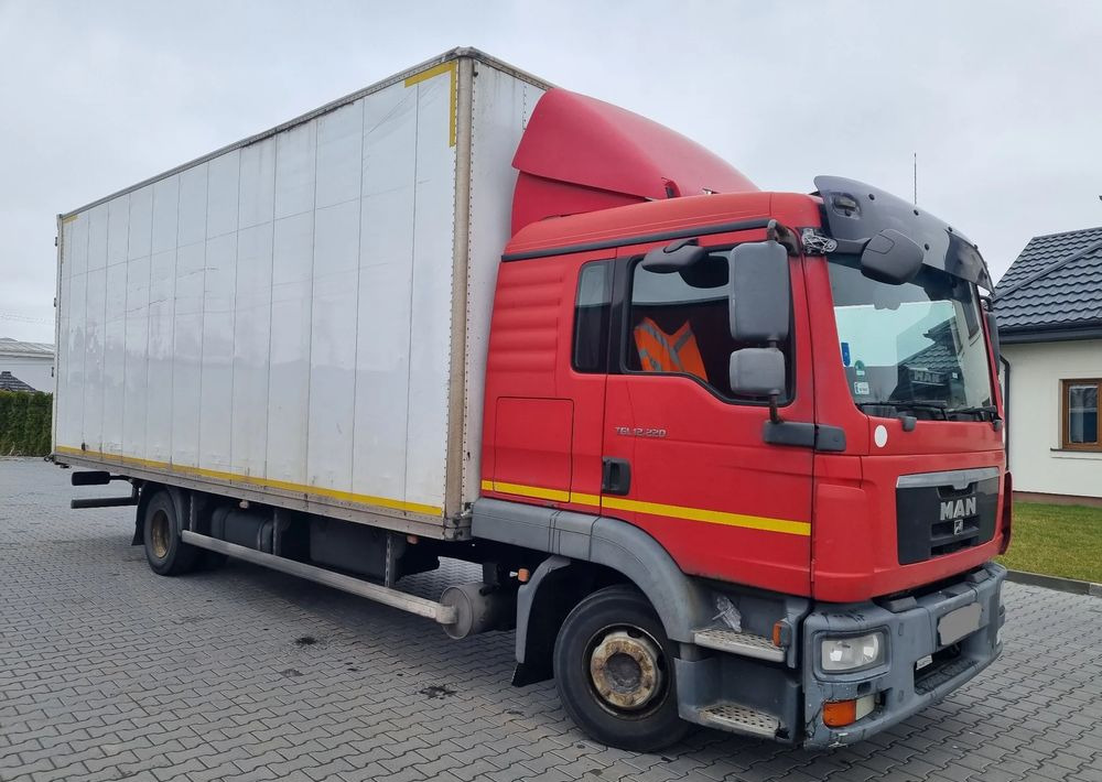 MAN TGL 12 220 - Kamion sa zatvorenim sandukom: slika 2 MAN TGL 12 220 - Kamion sa zatvorenim sandukom: slika 2