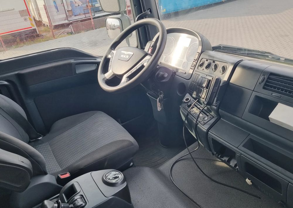 MAN TGM 18 340 - Kamion za smeće: slika 5 MAN TGM 18 340 - Kamion za smeće: slika 5