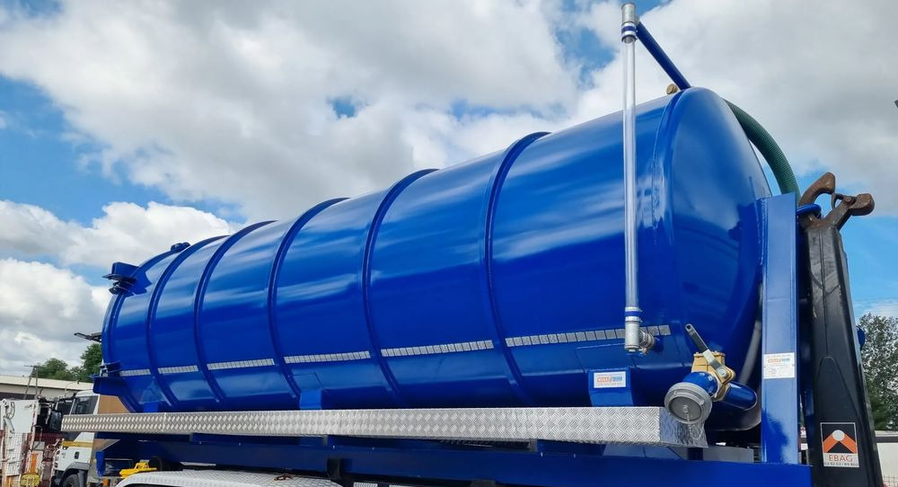 Kamion za smeće Scania P360: slika 9