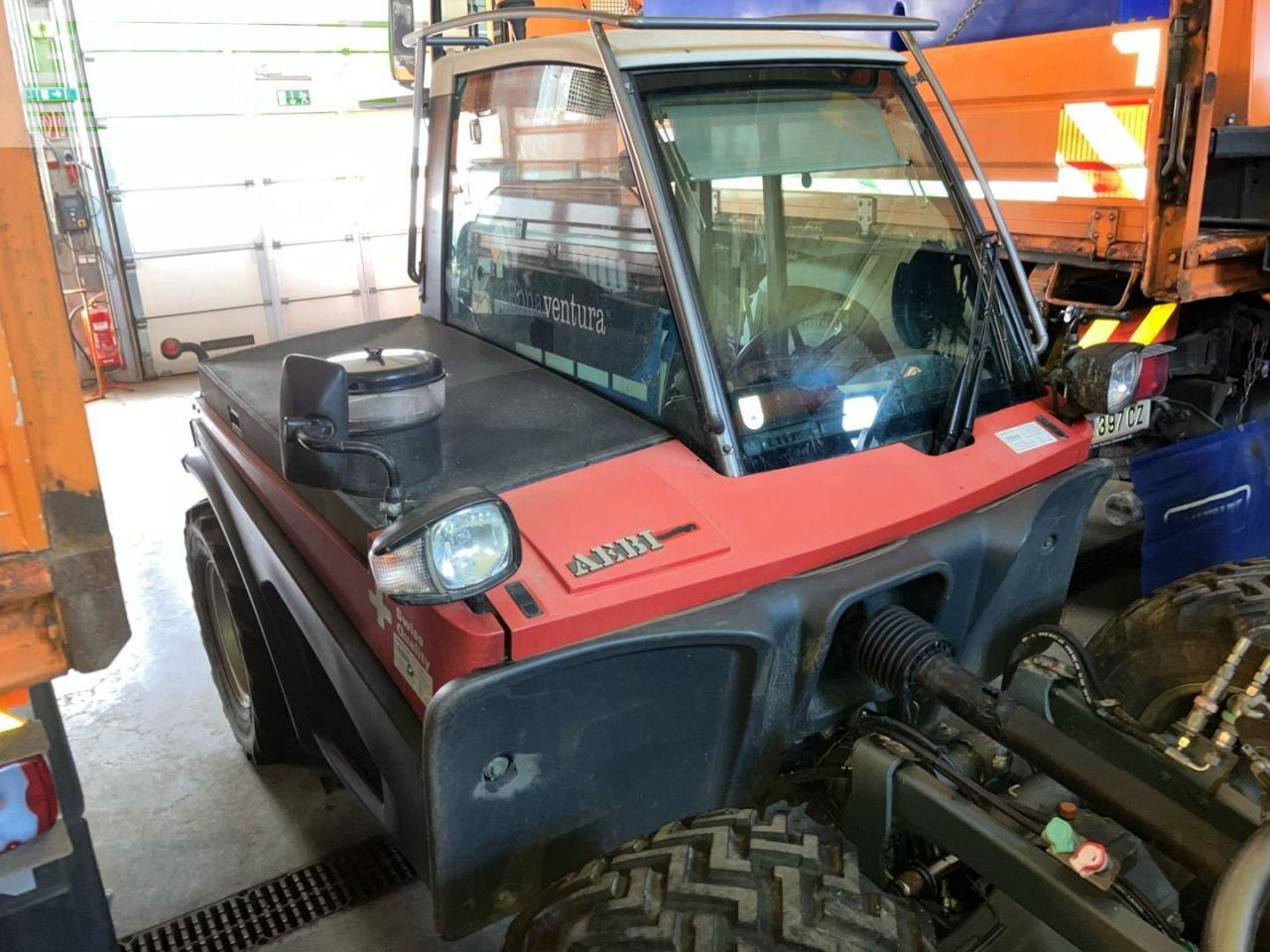 Aebi TT220 - Traktor: slika 2 Aebi TT220 - Traktor: slika 2