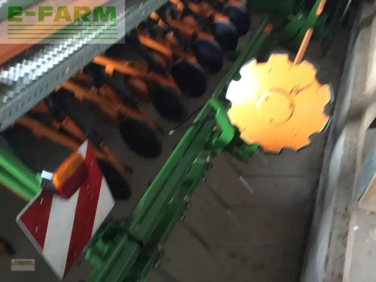 Amazone kg303 +ad303 - Kombinovana mašina za setvu: slika 5 Amazone kg303 +ad303 - Kombinovana mašina za setvu: slika 5