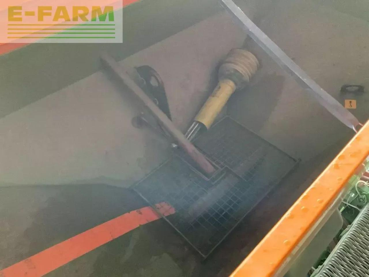 Kombinovana mašina za setvu Amazone pneumatique: slika 8 Kombinovana mašina za setvu Amazone pneumatique: slika 8