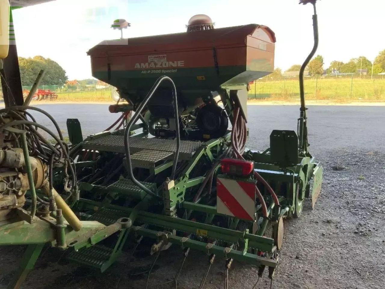 Kombinovana mašina za setvu Amazone pneumatique: slika 6 Kombinovana mašina za setvu Amazone pneumatique: slika 6