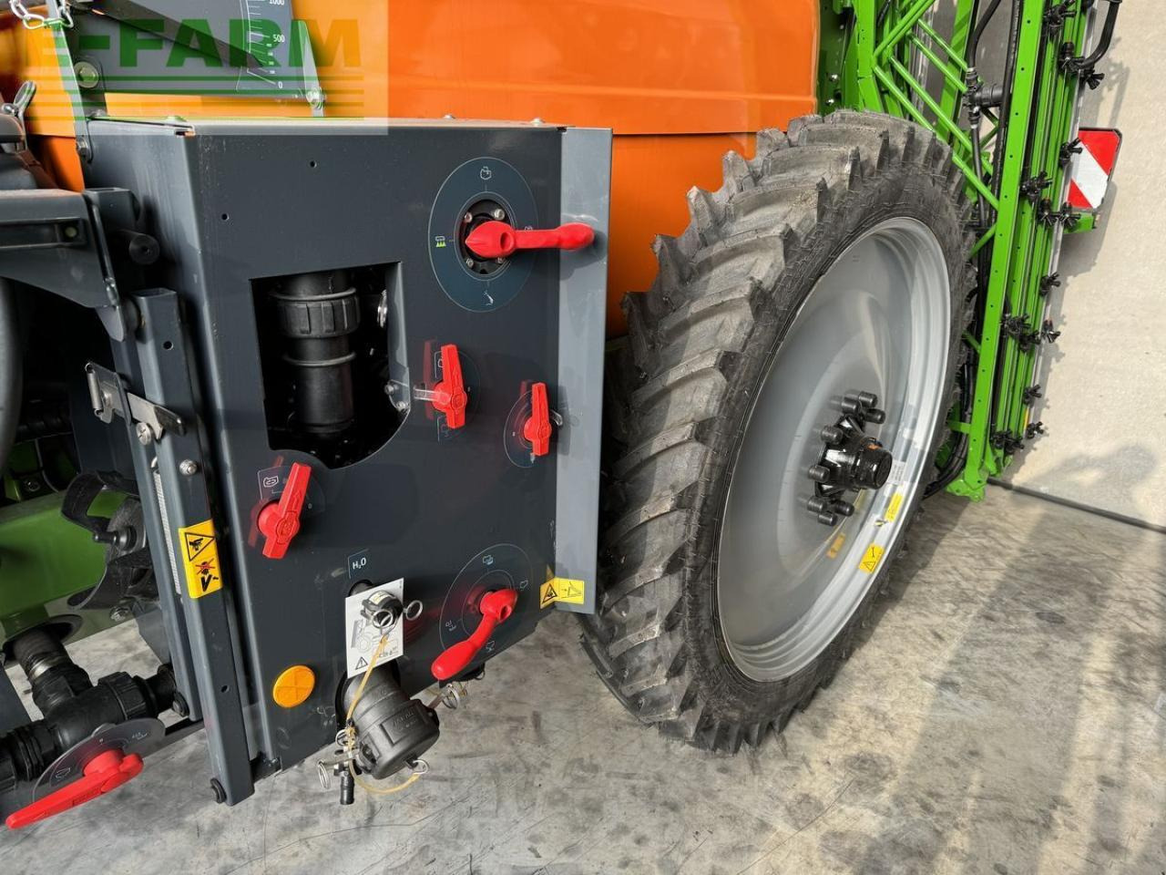 Amazone ug 3000 super - Vučena prskalica: slika 2 Amazone ug 3000 super - Vučena prskalica: slika 2