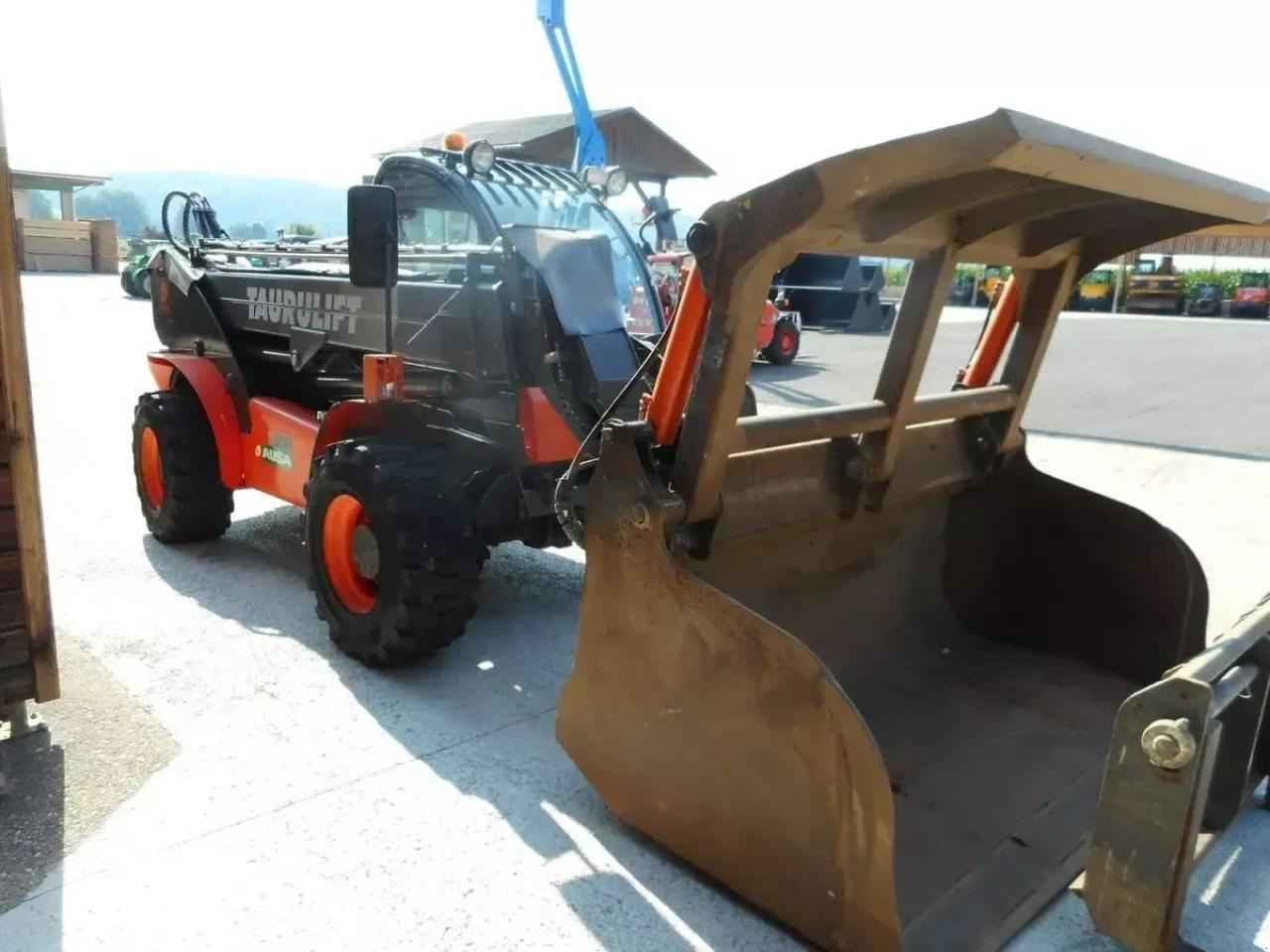 Ausa t307h ( 3t 7m ) nur 2,07 hoch u. 2,02 breit !! - Teleskopski upravljač: slika 4 Ausa t307h ( 3t 7m ) nur 2,07 hoch u. 2,02 breit !! - Teleskopski upravljač: slika 4