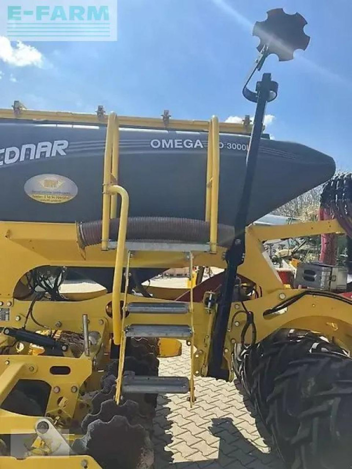 Kombinovana mašina za setvu Bednar omega oo 3000 l: slika 17 Kombinovana mašina za setvu Bednar omega oo 3000 l: slika 17