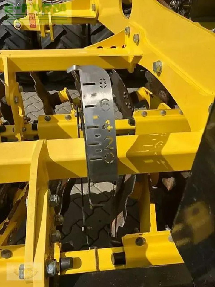 Kombinovana mašina za setvu Bednar omega oo 3000 l: slika 16 Kombinovana mašina za setvu Bednar omega oo 3000 l: slika 16