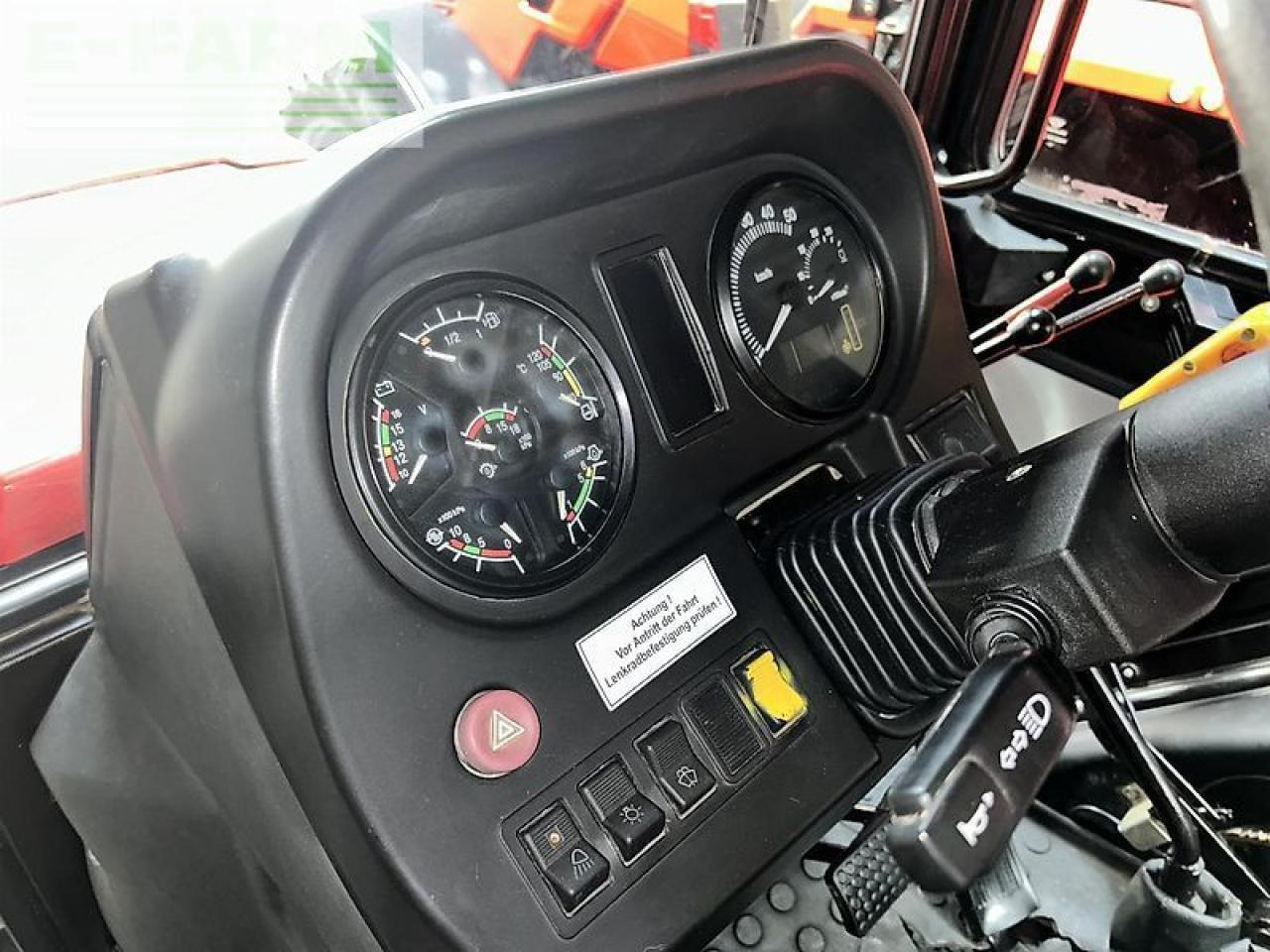 Traktor Belarus 1220.3: slika 11