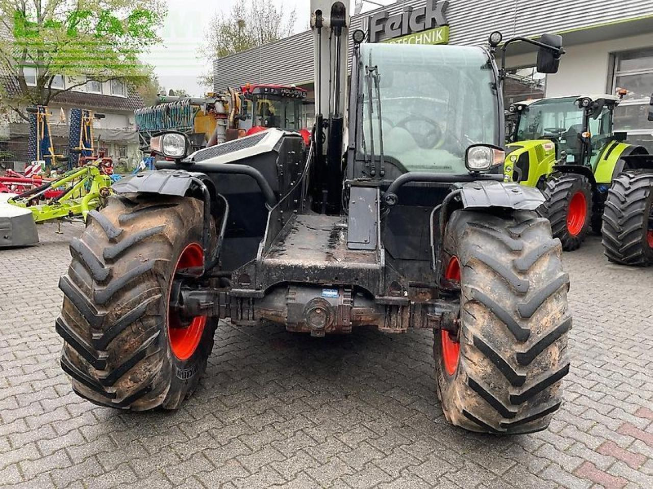 Bobcat tl38.70 - Teleskopski upravljač: slika 3 Bobcat tl38.70 - Teleskopski upravljač: slika 3