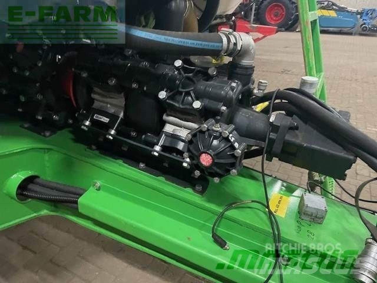 CHD f7039 39m 7000l veldspuit - Vučena prskalica: slika 4 CHD f7039 39m 7000l veldspuit - Vučena prskalica: slika 4