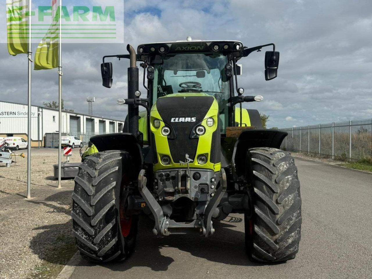 CLAAS AXION 830 - Traktor: slika 4 CLAAS AXION 830 - Traktor: slika 4