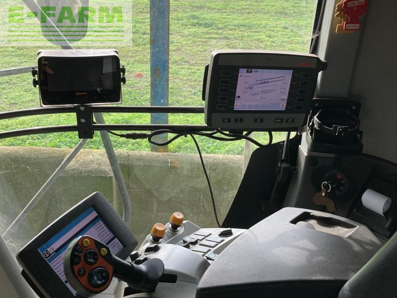 CLAAS LEXION 750 TT - Kombinovani kombajn: slika 3 CLAAS LEXION 750 TT - Kombinovani kombajn: slika 3