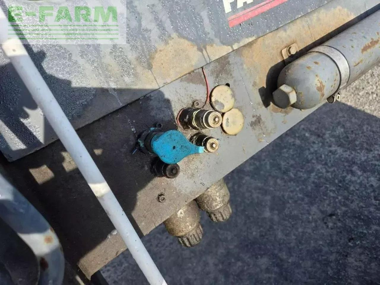 Traktor CLAAS arion 420: slika 9 Traktor CLAAS arion 420: slika 9