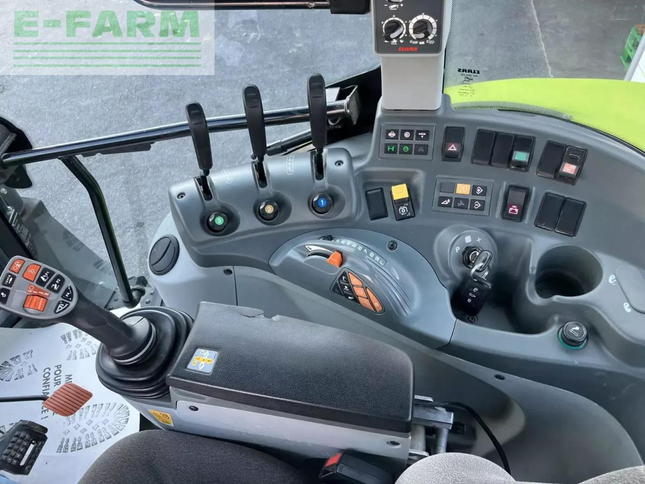 Traktor CLAAS arion 420 panoramic + batis: slika 7 Traktor CLAAS arion 420 panoramic + batis: slika 7