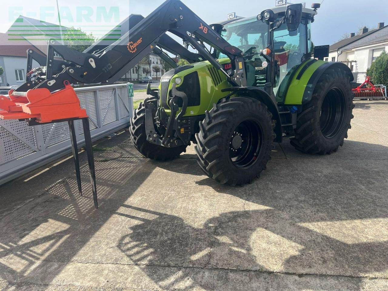 CLAAS arion 430 cis+ - Traktor: slika 1 CLAAS arion 430 cis+ - Traktor: slika 1