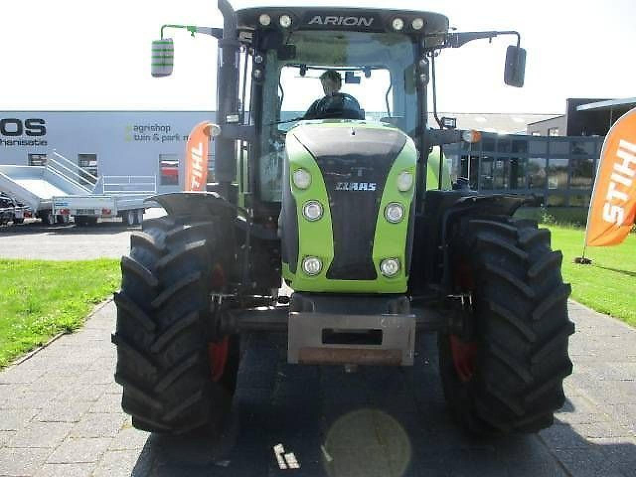 CLAAS arion 520 - Traktor: slika 2 CLAAS arion 520 - Traktor: slika 2