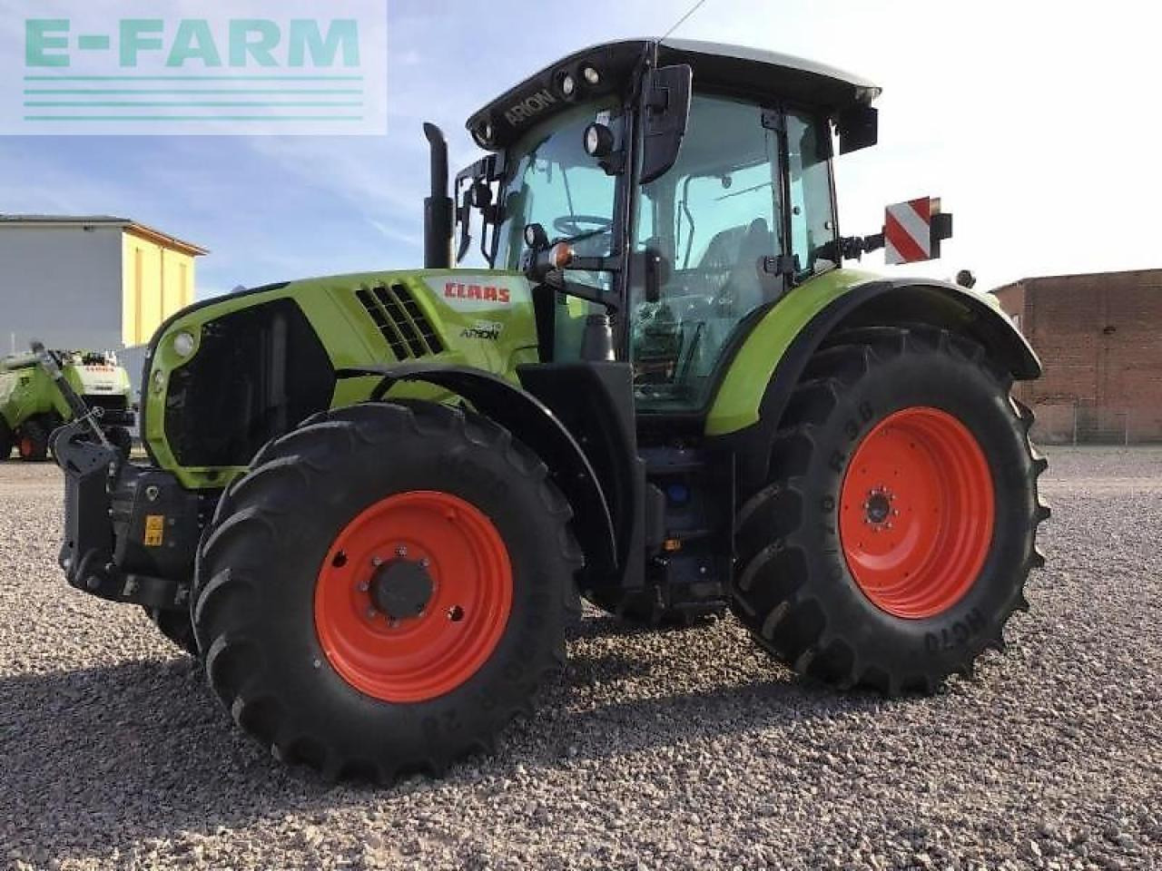 CLAAS arion 530 - Traktor: slika 1 CLAAS arion 530 - Traktor: slika 1